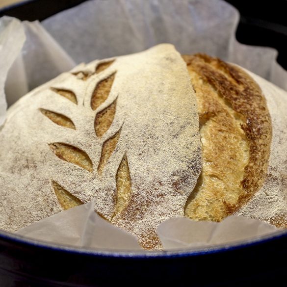 Pane cotto in pentola - La ricetta di Grano e Sesamo