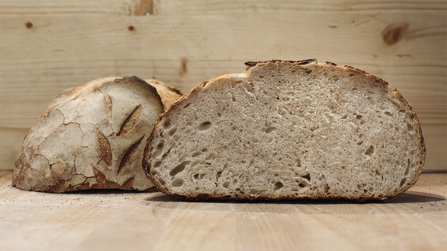 Pane cotto in pentola - La ricetta di Grano e Sesamo